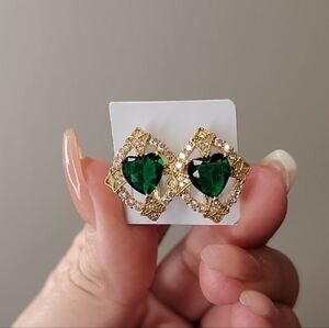Elegant Green Heart Earrings